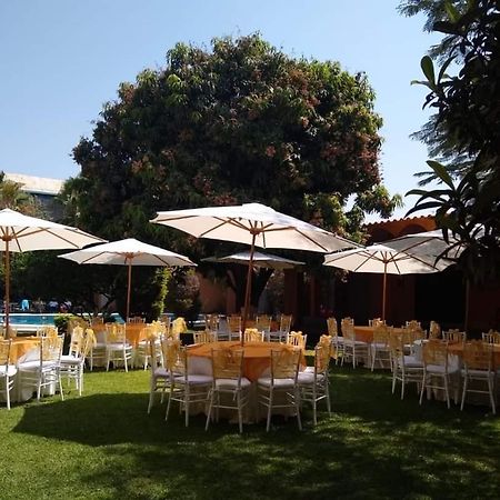Hotel Quinta Del Descanso Cuautla  Bagian luar foto