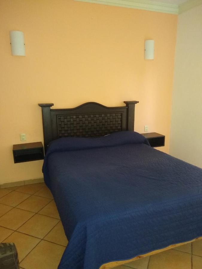 Hotel Quinta Del Descanso Cuautla  Bagian luar foto