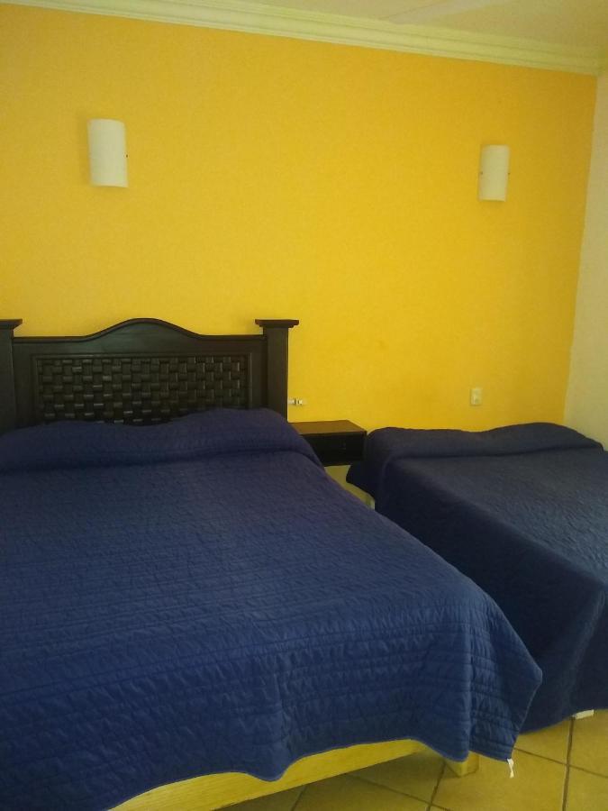 Hotel Quinta Del Descanso Cuautla  Bagian luar foto